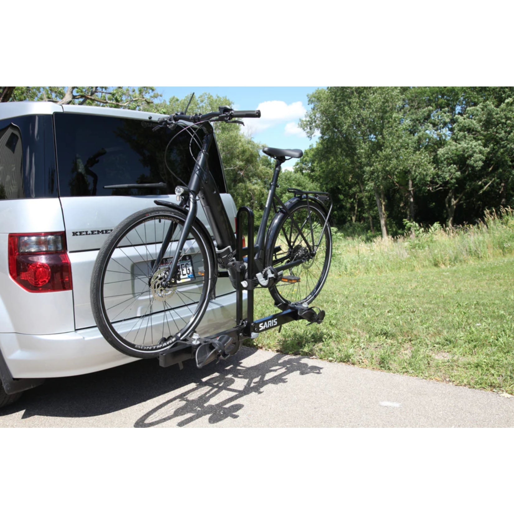 Trailer hitch shop bike carrier